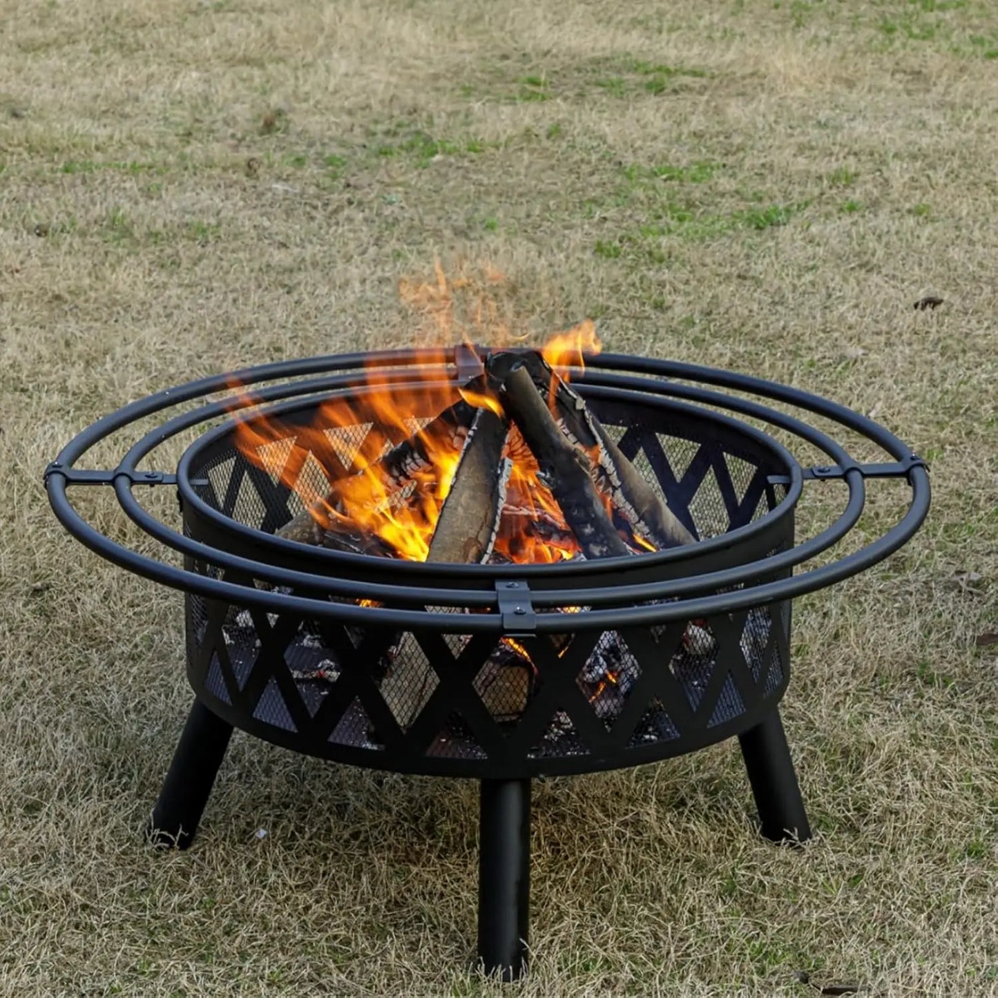 Wood Burning Fire Pit Round With Spark Screen And Poker