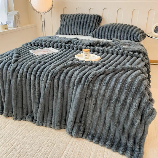 Luxurious Faux Rabbit Fur Blanket for Couch and Bed